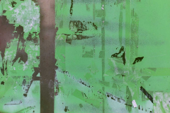 080925L1002045-640778